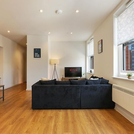 Modern 2-Bed Apartment, Free Parking, City Centre, Netflix & Pet Friendly - Hosted By Stay Host Save Sheffield Bagian luar foto